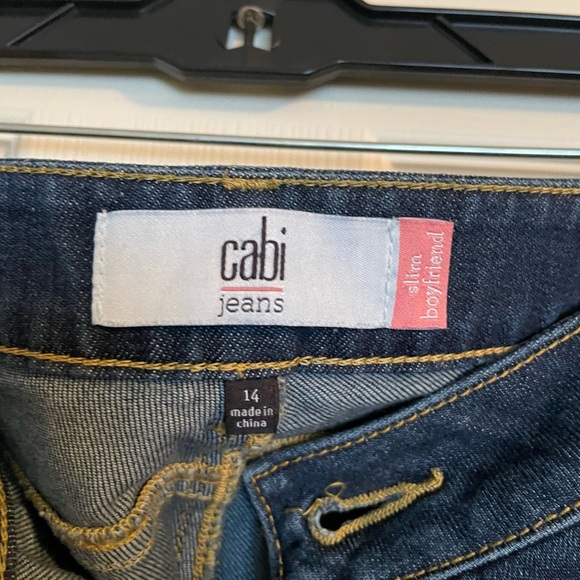 Cabi Jeans Slim Boyfriend SZ 14 Distressed - Picture 2 of 3